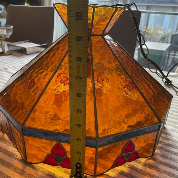 Antique Handcrafted Tiffany hanging pendant light - Picture 4 of 6